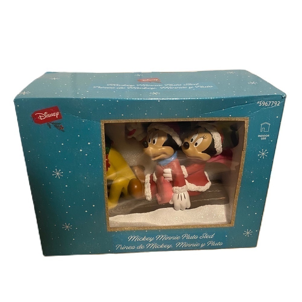 Disney Mickey Minnie Mouse Christmas Sleigh Decoration Statue Pluto Resin NEW